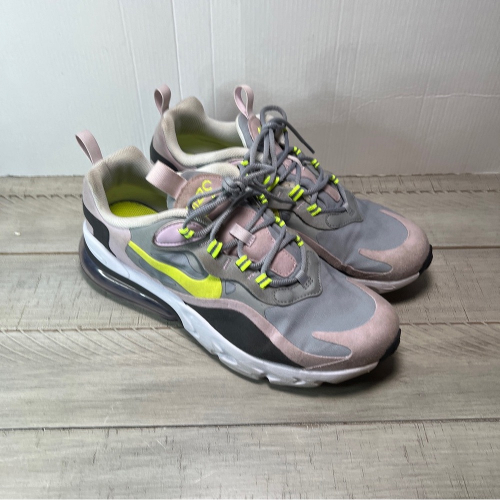 Nike Air70 React Air Max Shoes Sneakers Sz 7Y